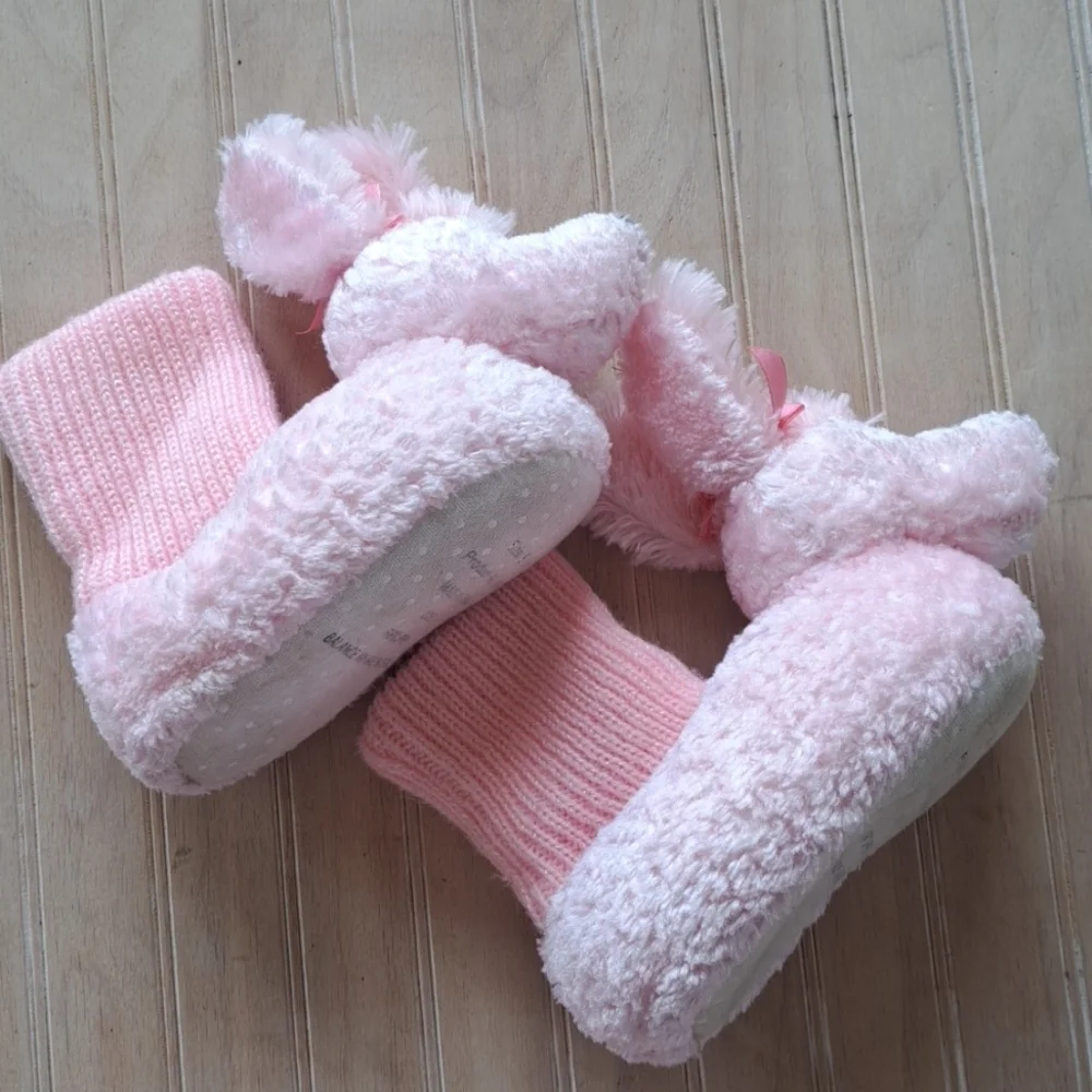 Adorable Pink Poodle Girl's Warm Sock Slippers Fun Playful Fluffy (Size 5-6)